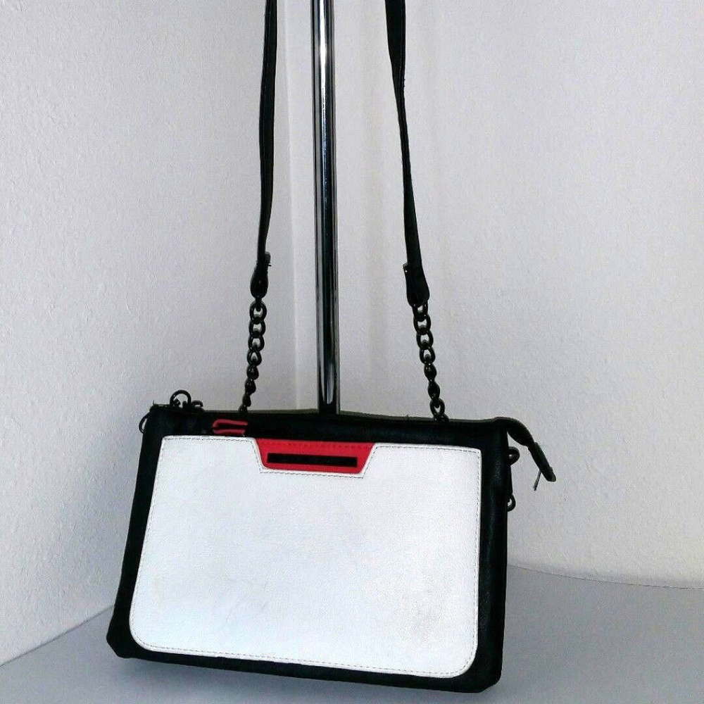 HP !!!! Steve Madden Chain Crossbody